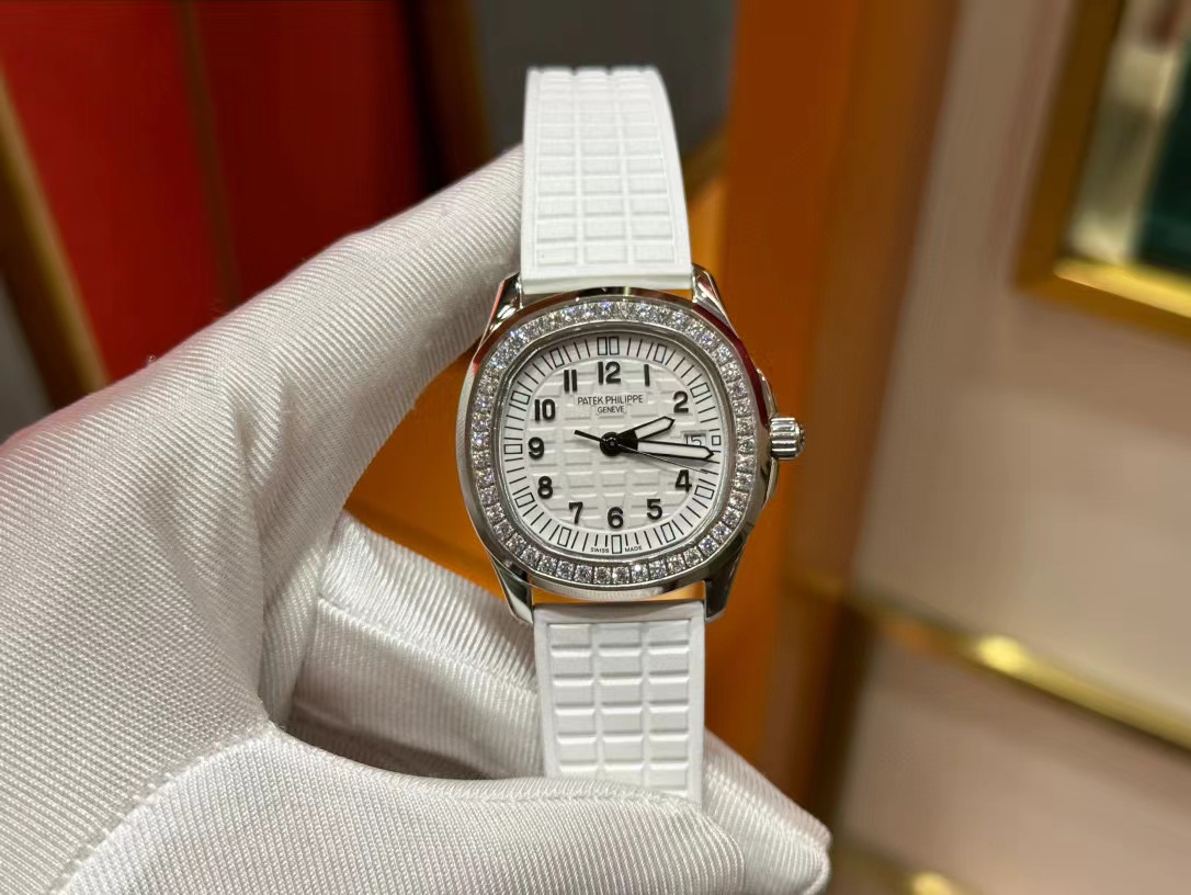 PATEK PH1LIPPE 5067 グレネード レディース 腕時計【50％割引+送料無料】