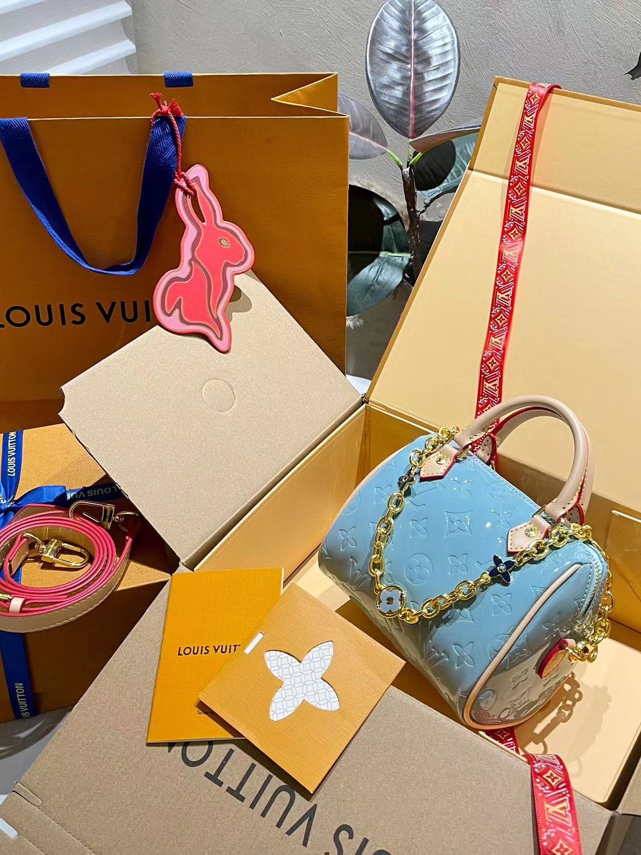 LV Nano mini チェーンハンドバッグ【50％割引+送料無料】
