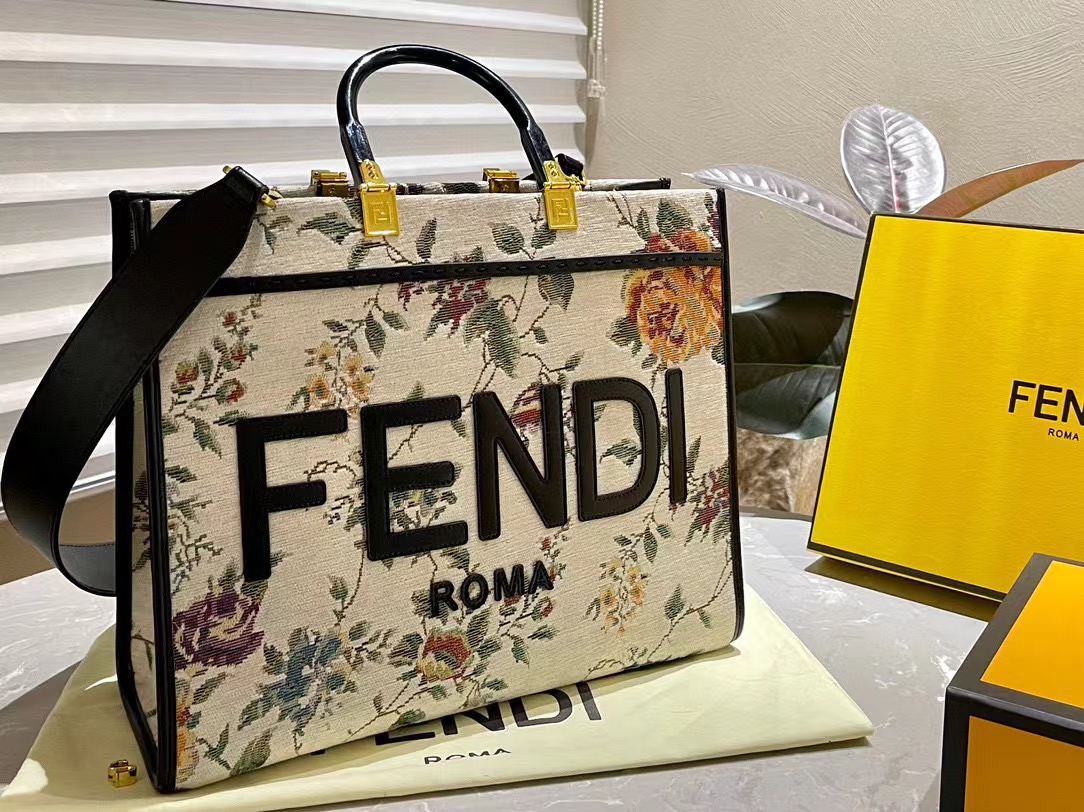 FEND1 フラワー刺繍ハンドバッグ【50％割引+送料無料】