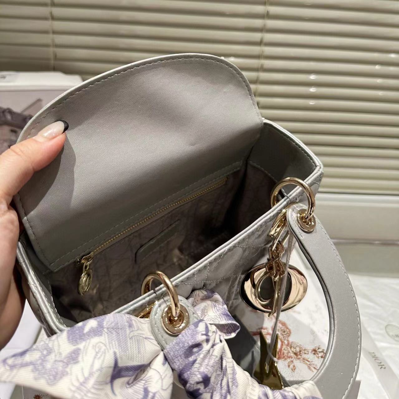 DI0R Lady 4つのコンパートメントのハンドバッグ【50％割引+送料無料】