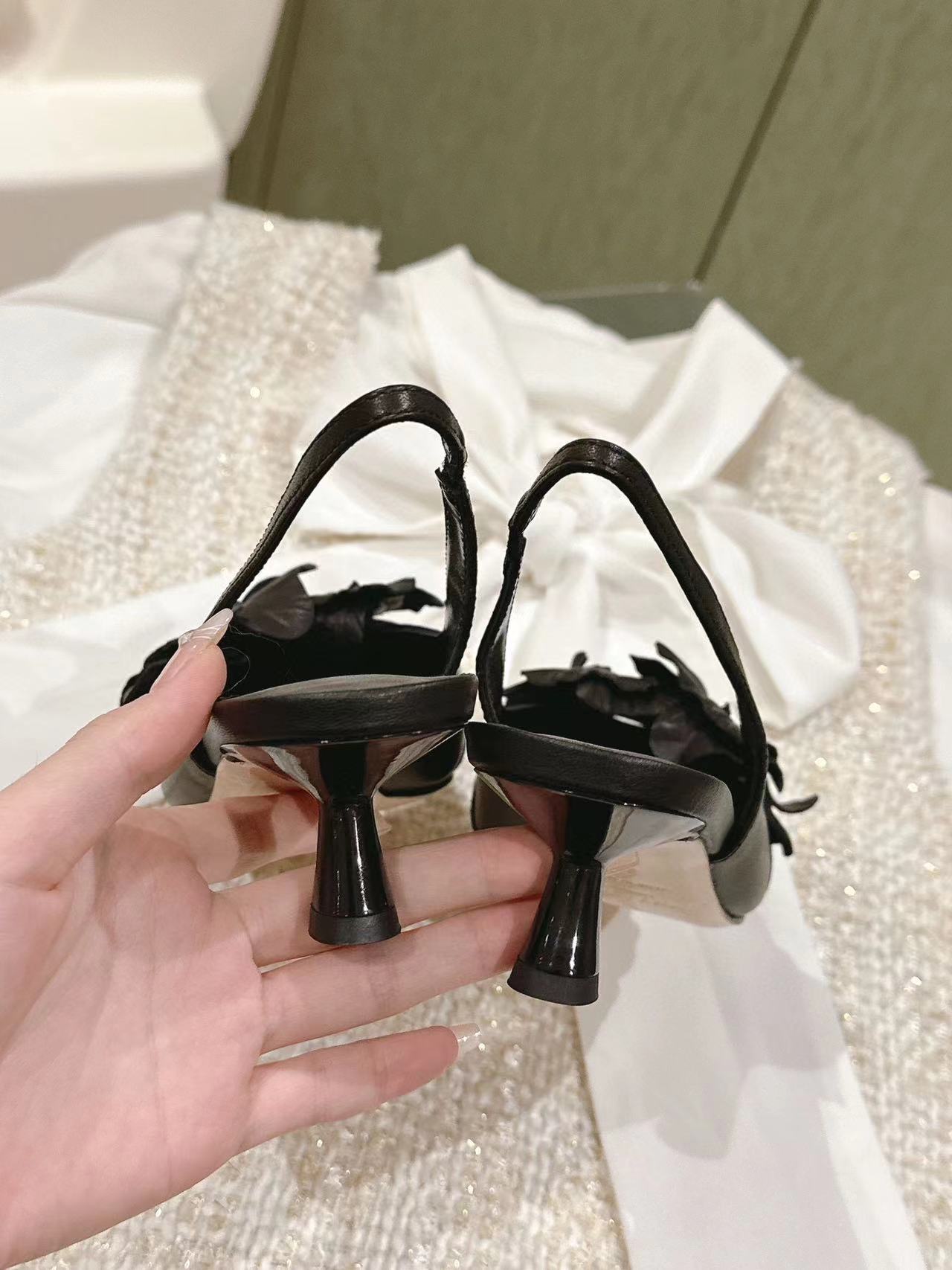 jimmycho0 高品質シープスキン花柄ハイヒール【50％割引+送料無料】