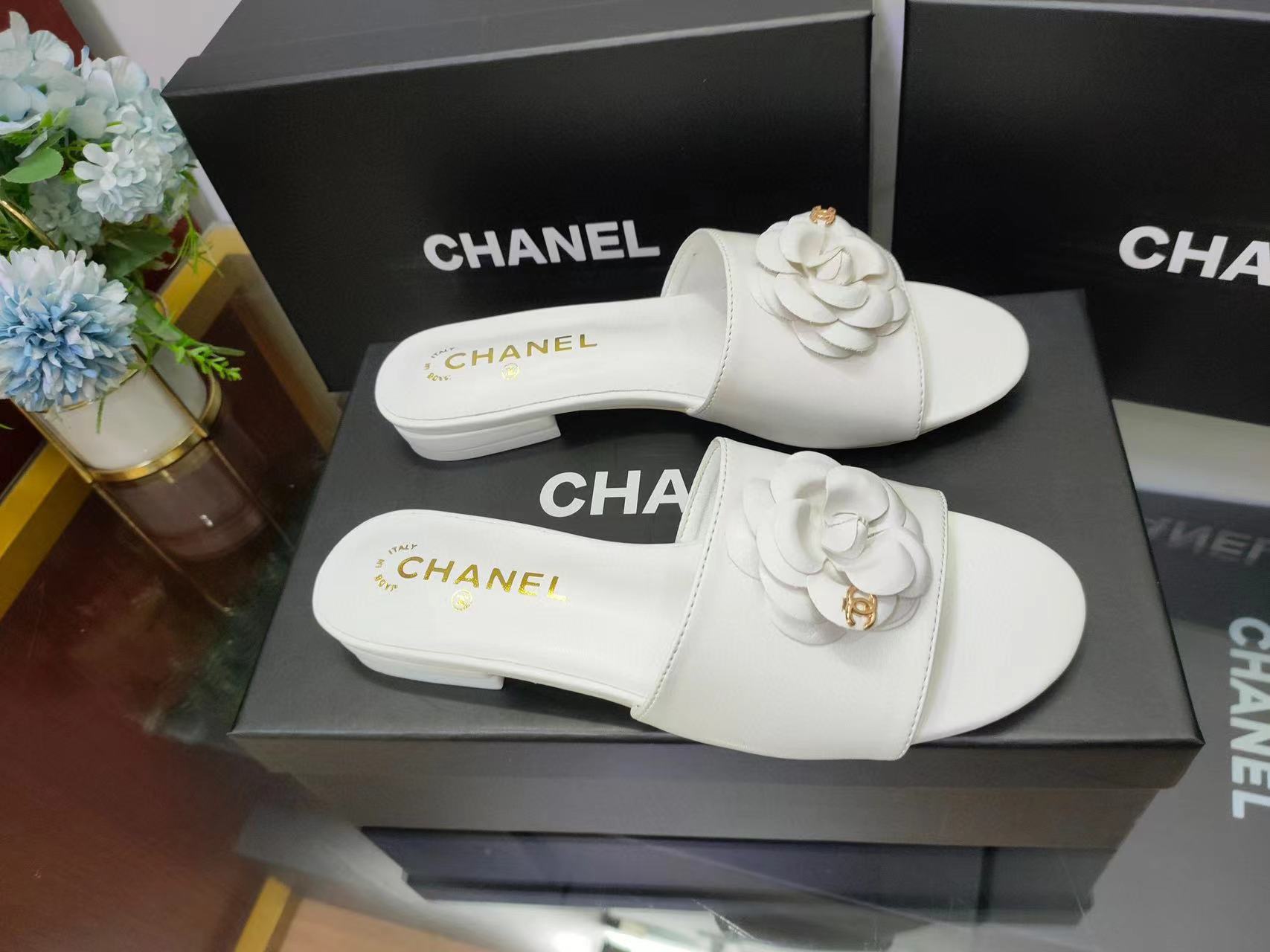 CHANE1 カメリアスリッパ【50％割引+送料無料】