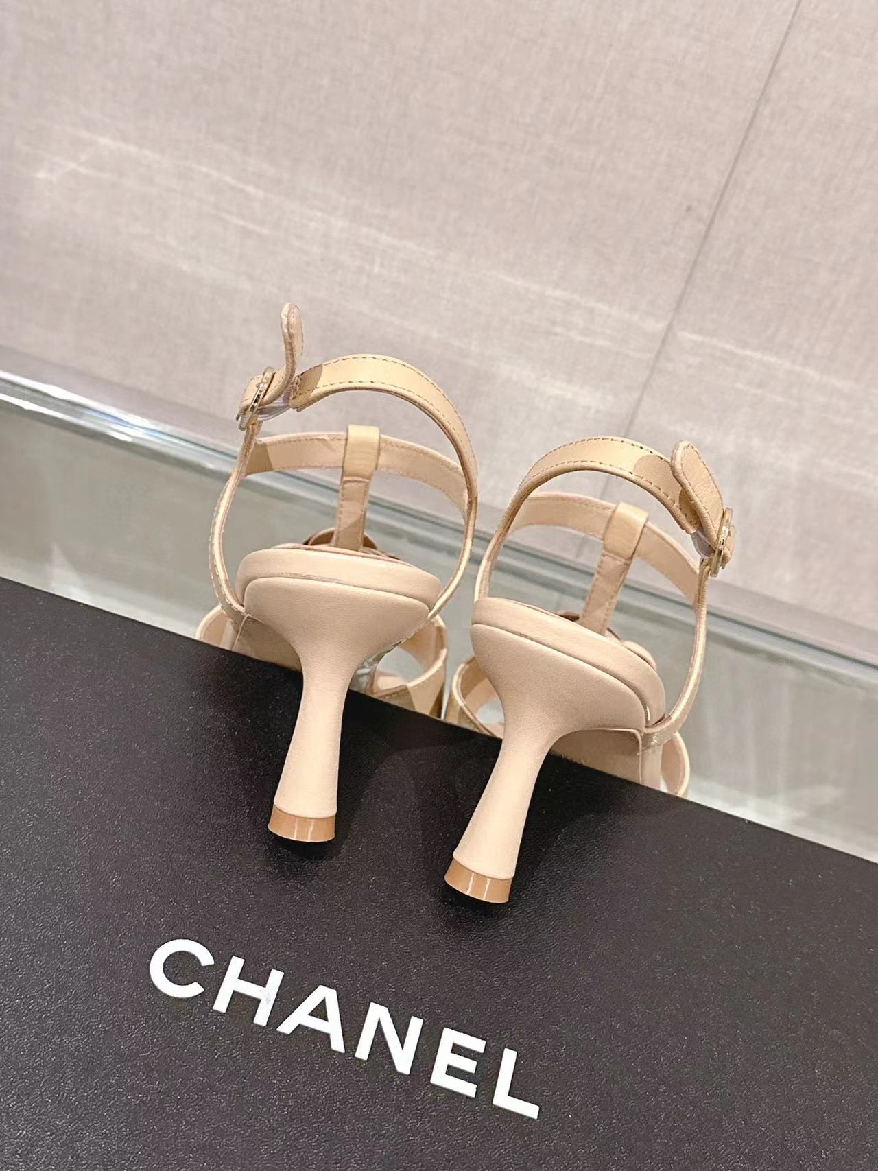CHANE1 高品質カメリアハイヒールサンダル【50％割引+送料無料】