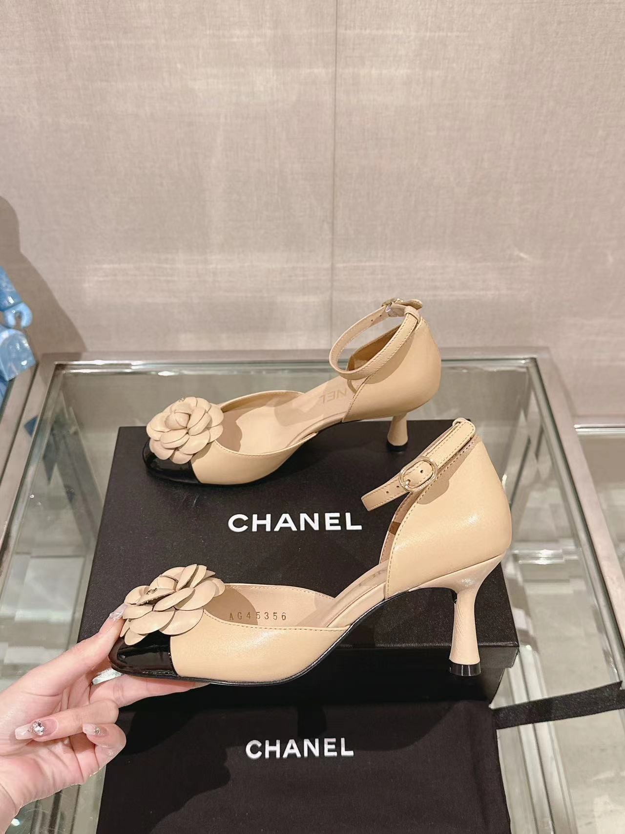 CHANE1 高品質椿ハイヒール【50％割引+送料無料】