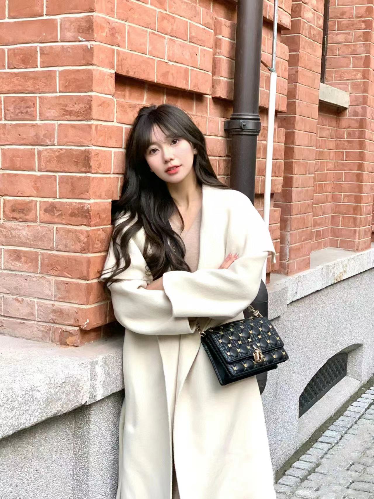 DI0R バタフライ ハンドバッグ【50％割引+送料無料】