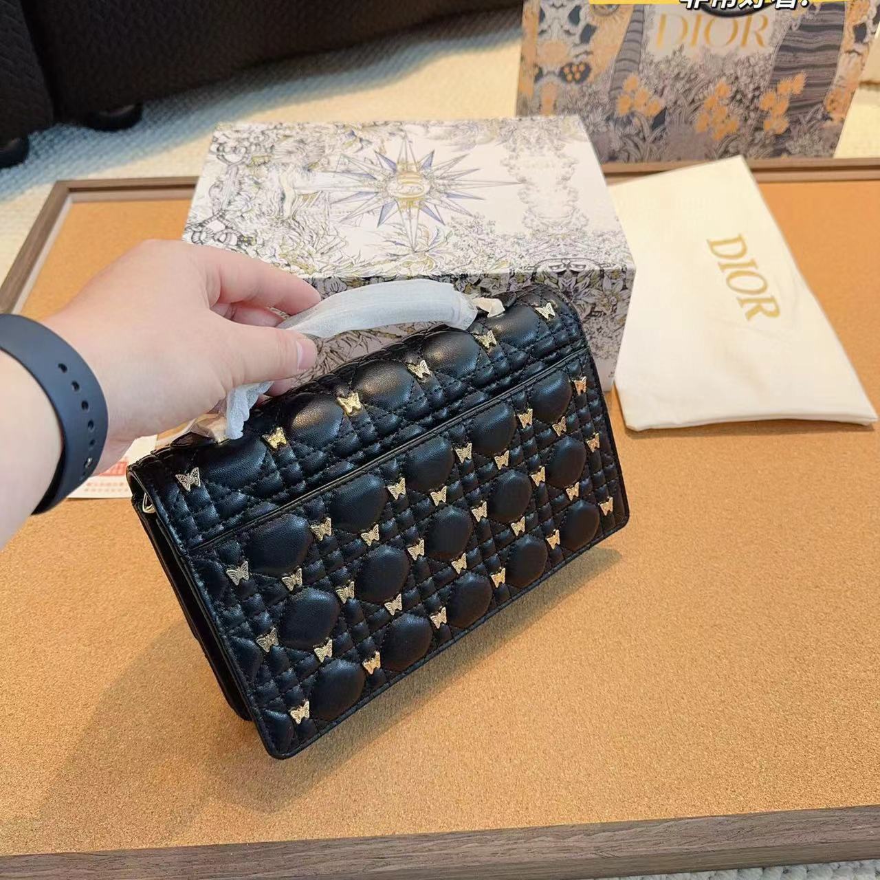 DI0R バタフライ ハンドバッグ【50％割引+送料無料】