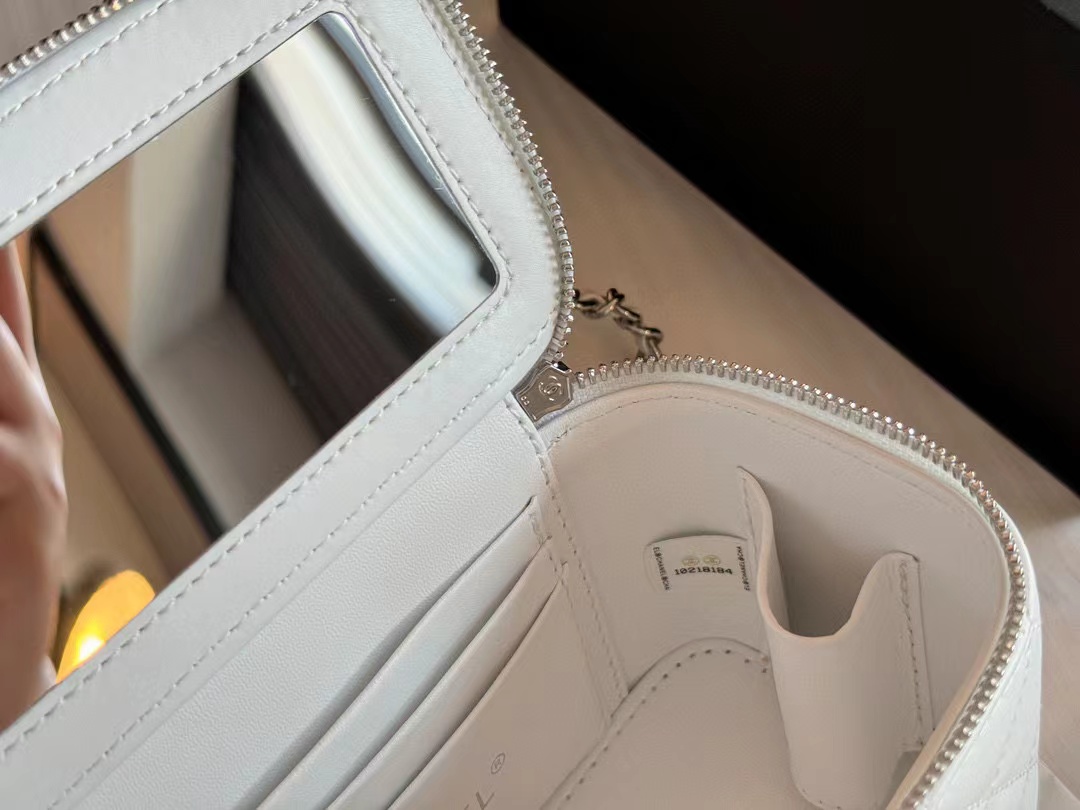 CHANE1 チェーンハンドバッグ【50%割引+送料無料】