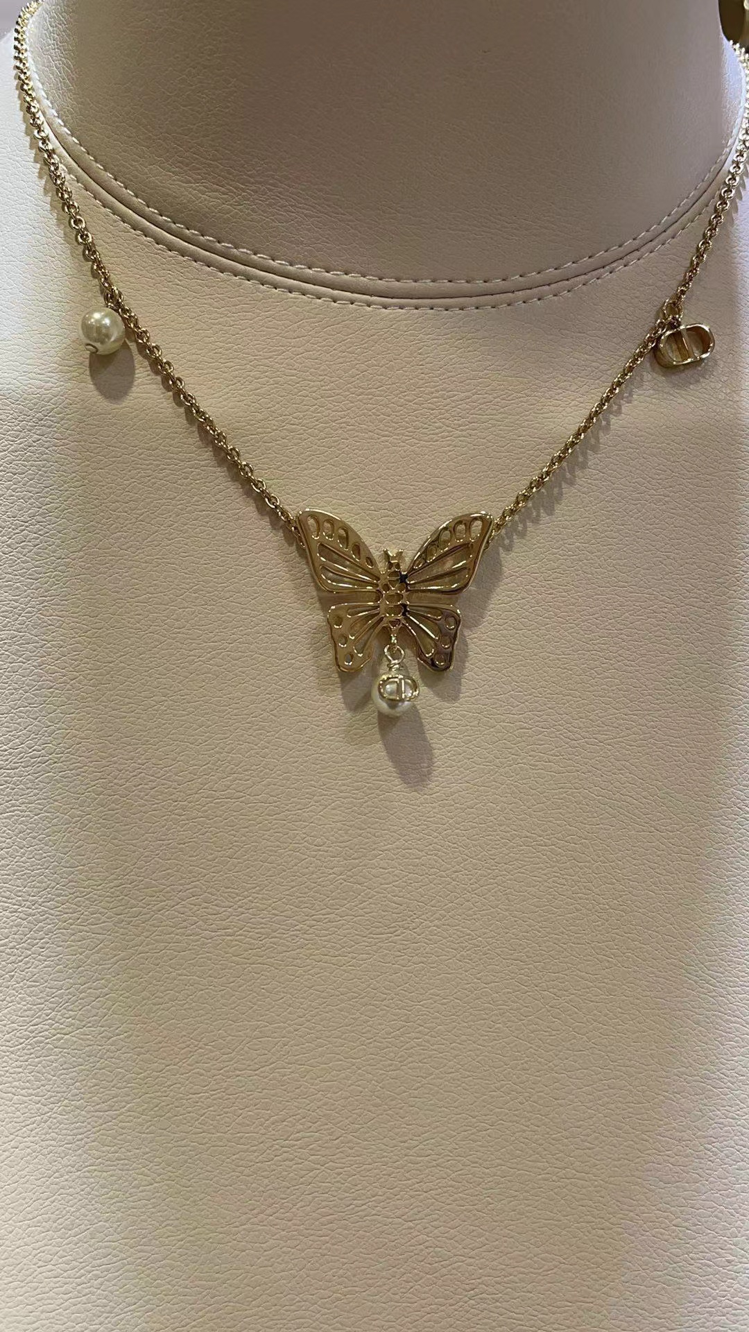 DI0R ホローバタフライパール CD ネックレス【50％割引+送料無料】