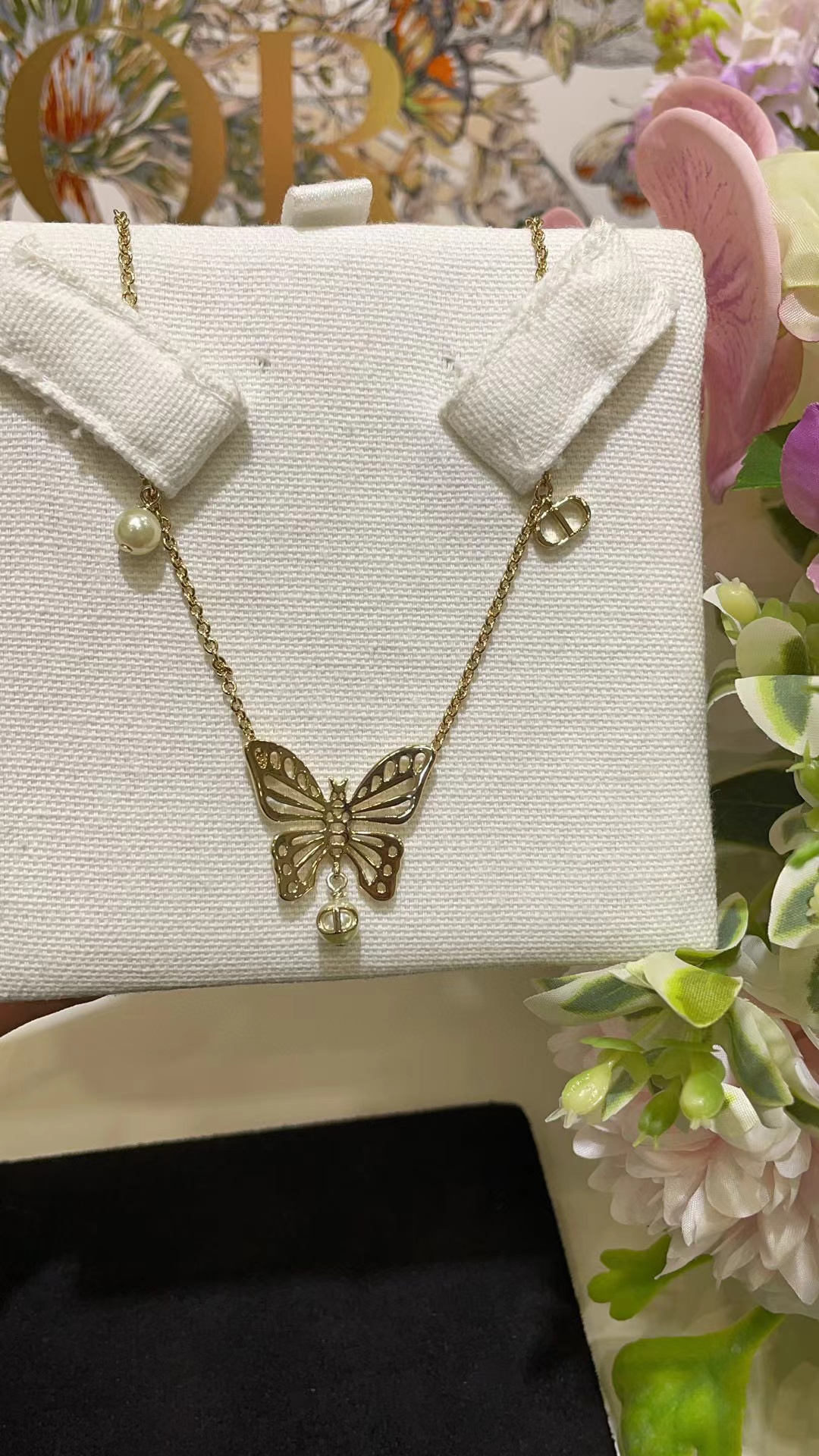 DI0R ホローバタフライパール CD ネックレス【50％割引+送料無料】