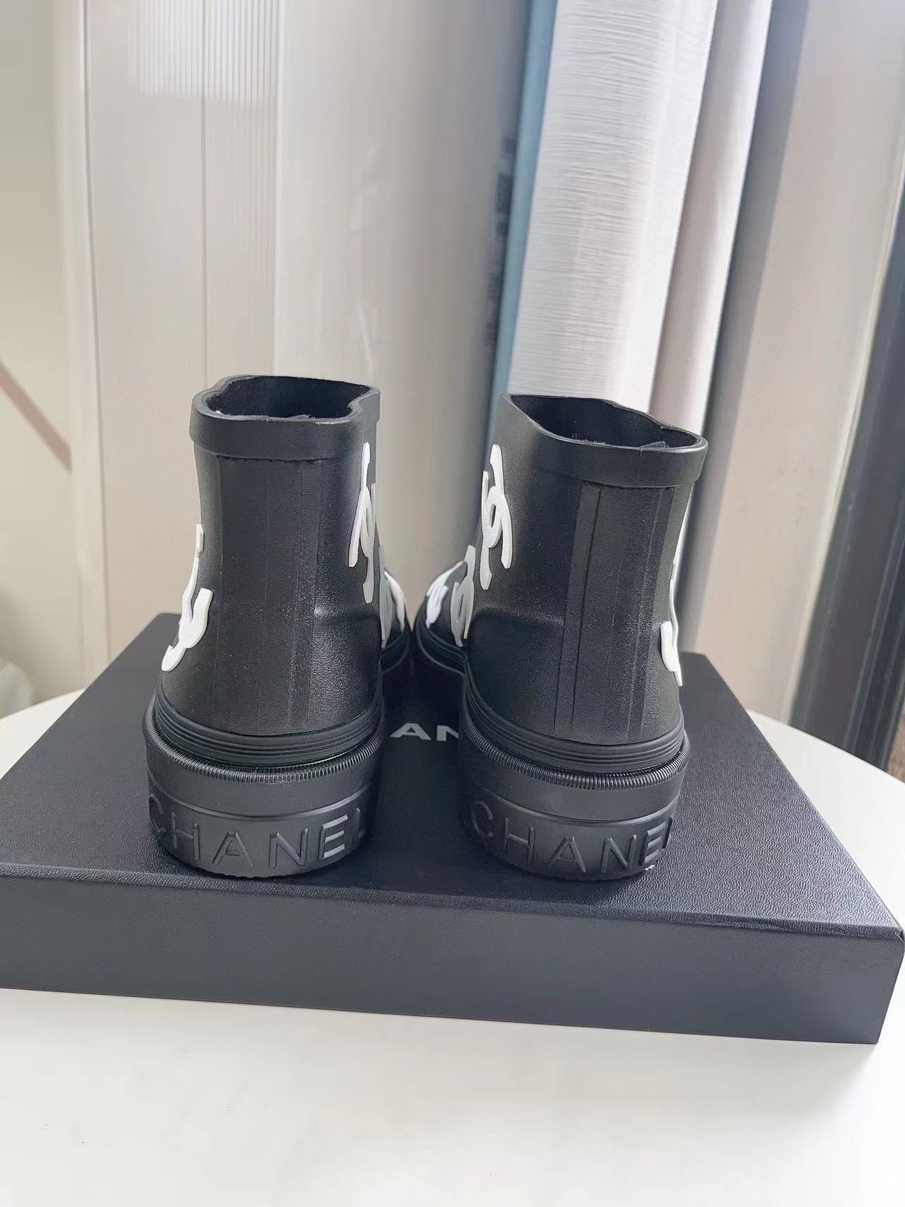 CHANE1 高品質レインブーツ【50％割引+送料無料】