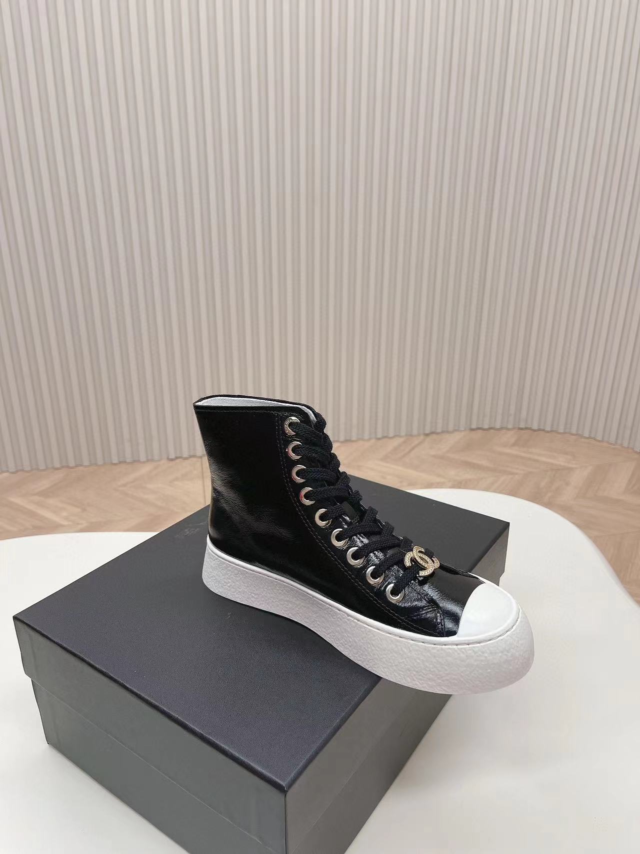 CHANE1 高級牛革ハイカットシューズ【50%割引+送料無料】