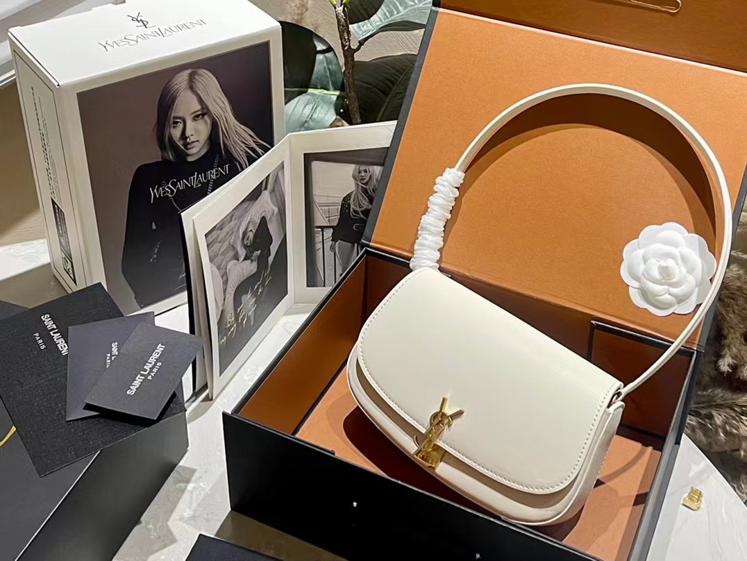 YSL  牛革脇下バッグ【50％割引+送料無料】