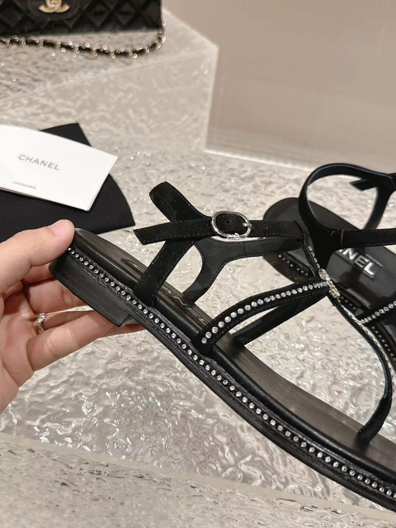 CHANE1 高品質ダブル C ダイヤモンド サンダル【50％割引+送料無料】