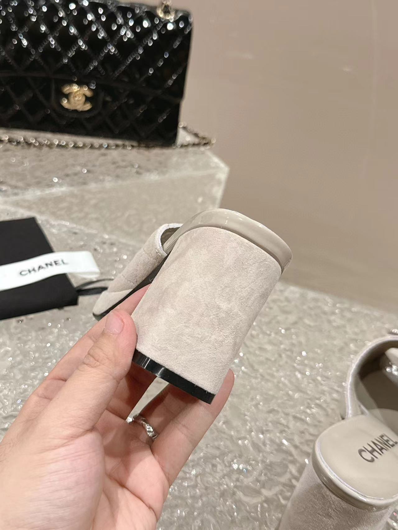 CHANE1 高品質ダブル C ロゴラインストーンハイヒール【50%割引+送料無料】