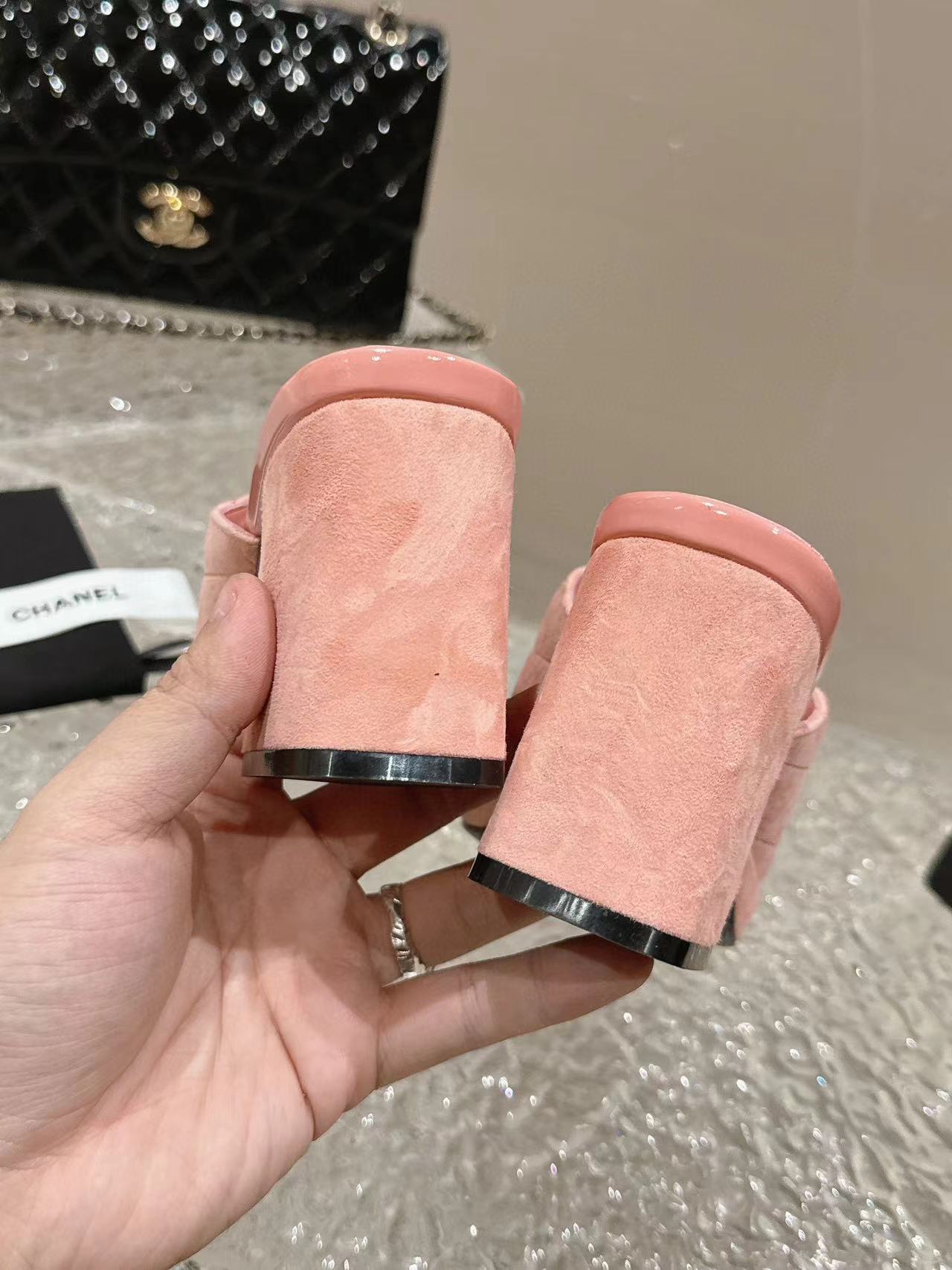 CHANE1 高品質ダブル C ロゴラインストーンハイヒール【50%割引+送料無料】