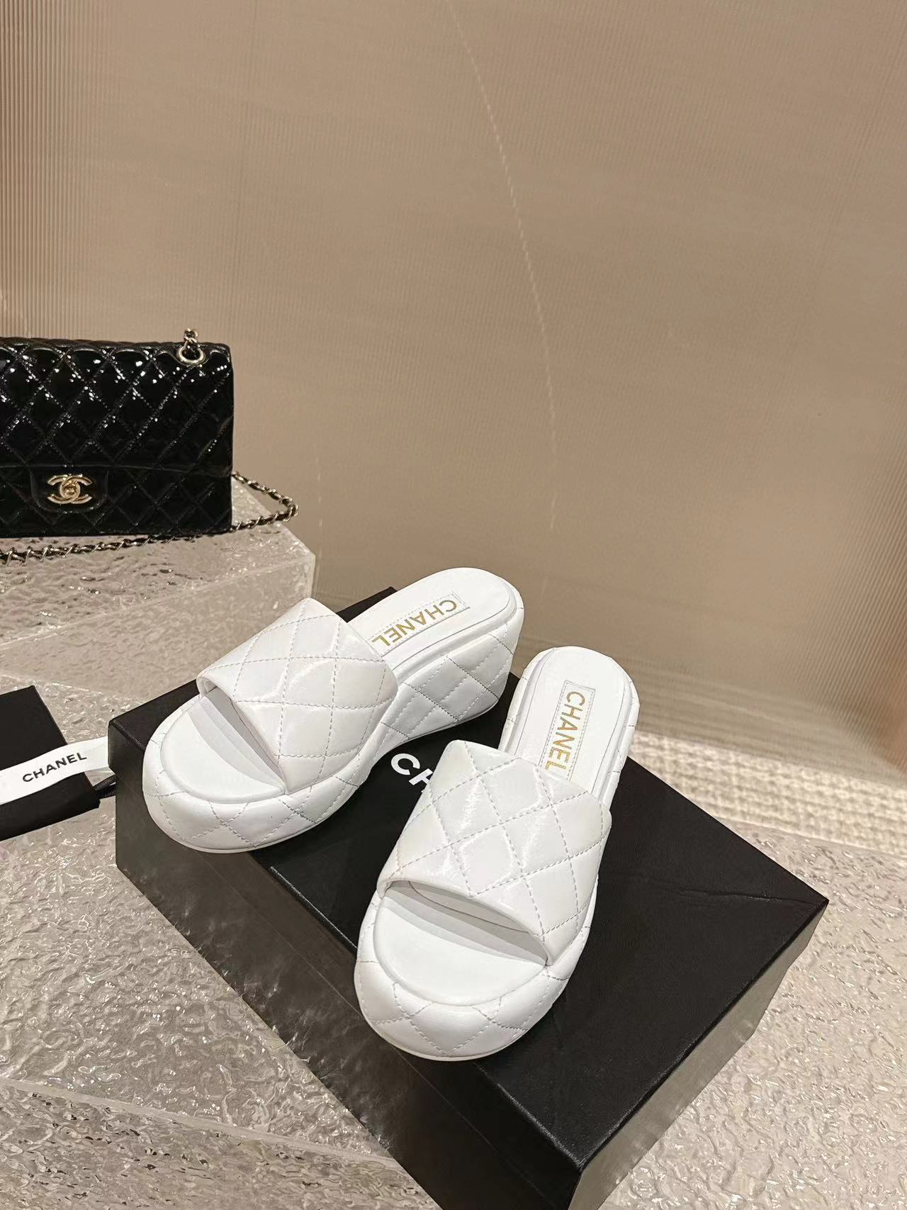 CHANE1 高品質カメリアウェッジ【50％割引+送料無料】