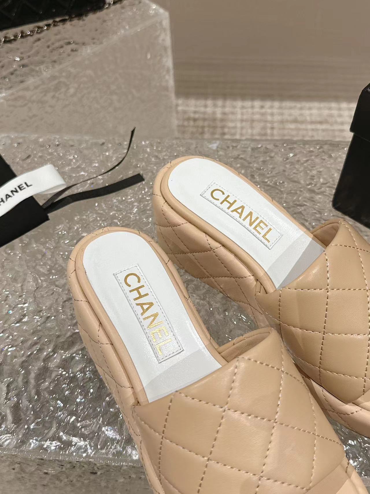 CHANE1 高品質カメリアウェッジ【50％割引+送料無料】