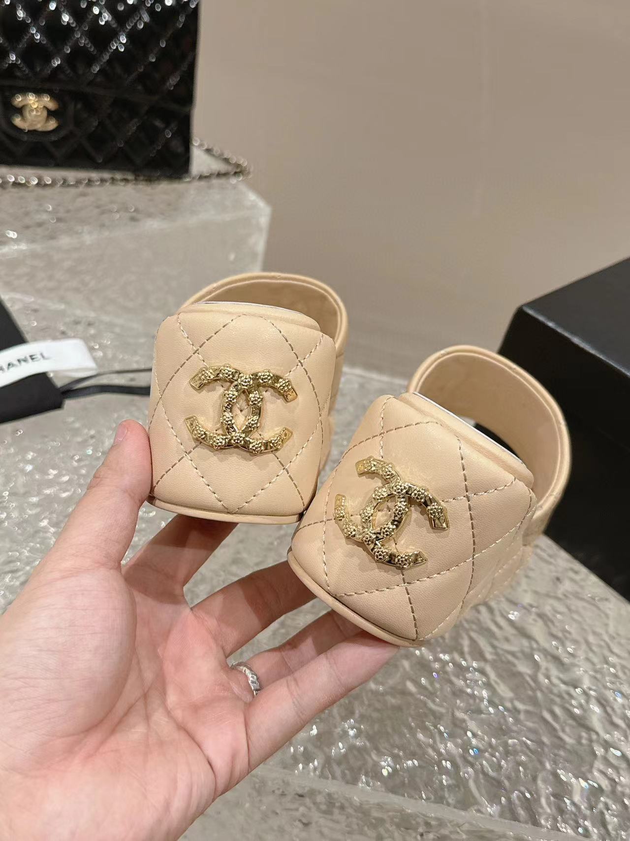 CHANE1 高品質カメリアウェッジ【50％割引+送料無料】