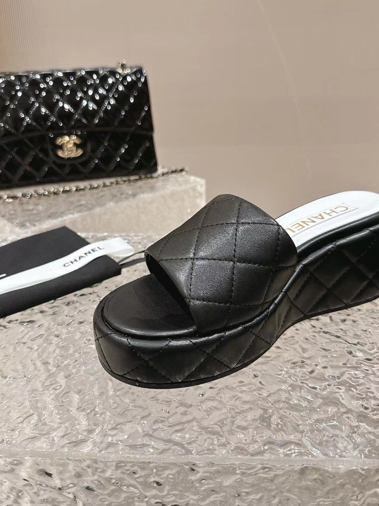 CHANE1 高品質カメリアウェッジ【50％割引+送料無料】