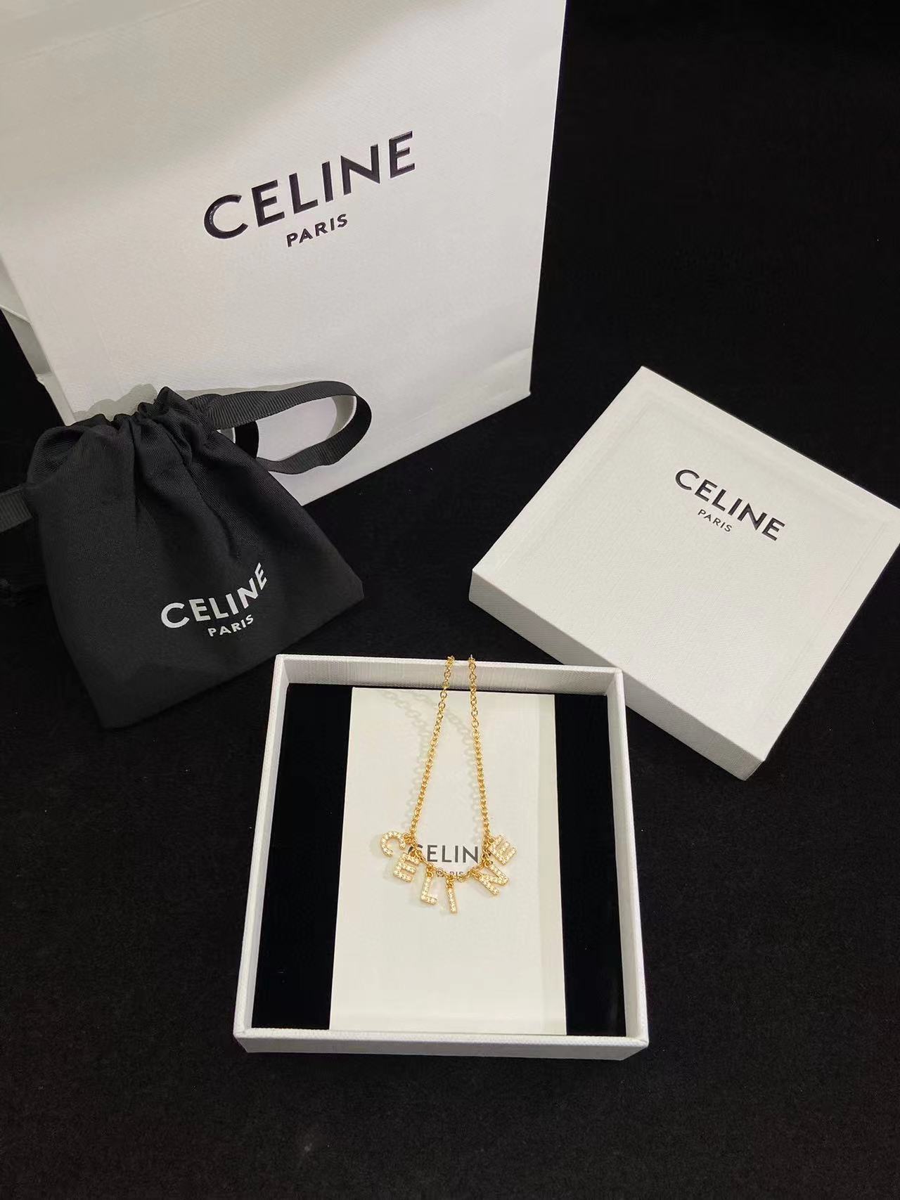 CEL1NE ダイヤモンドレターネックレス【50％割引+送料無料】
