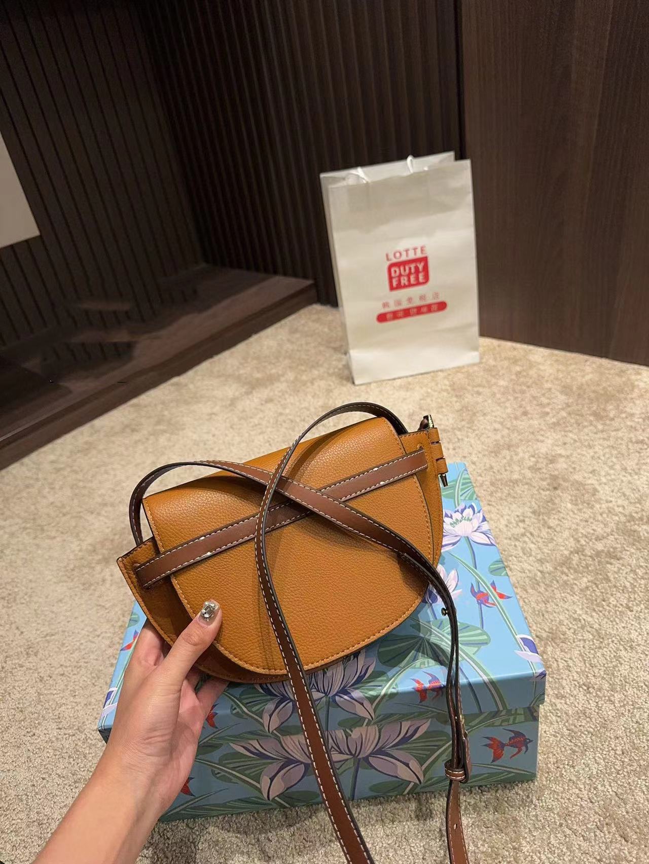 L0WEW サドルバッグ【50％割引+送料無料】