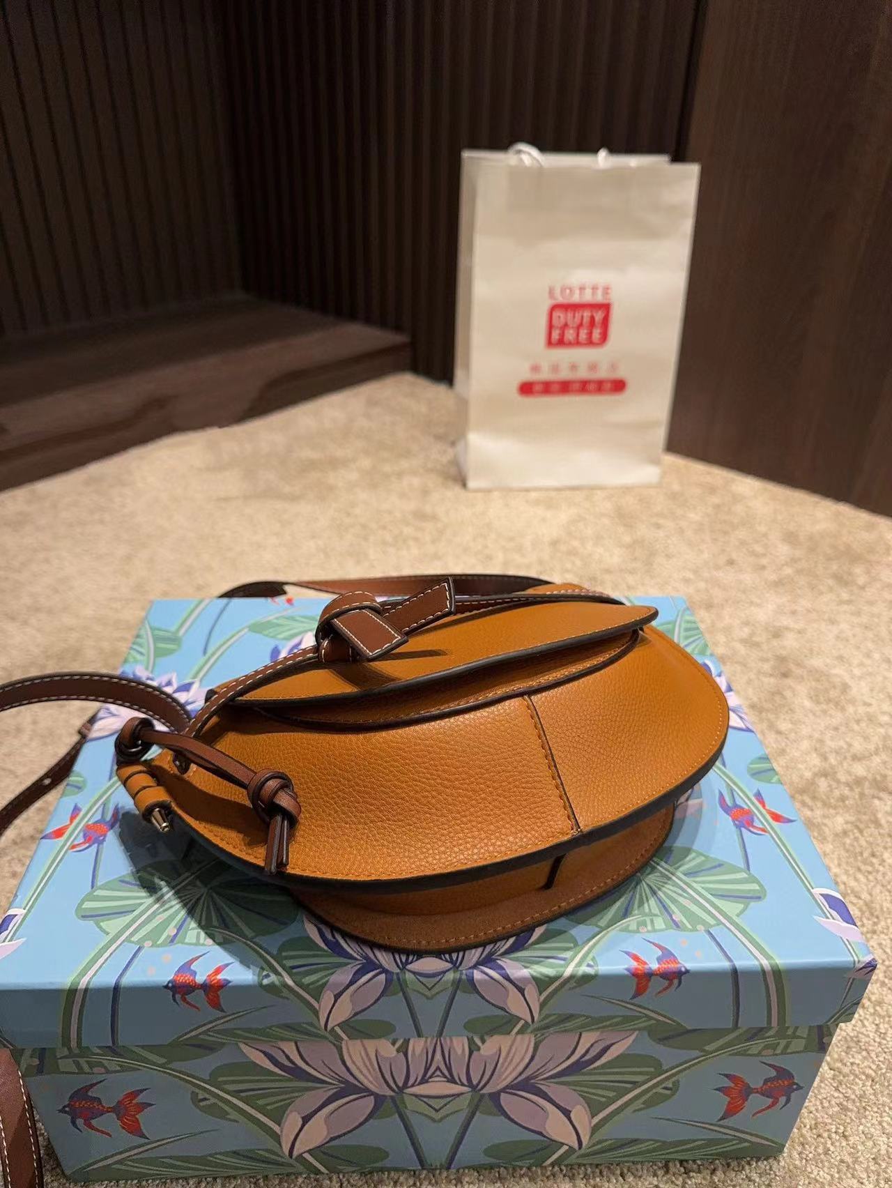 L0WEW サドルバッグ【50％割引+送料無料】