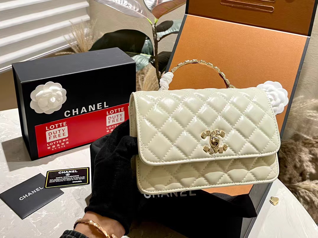 CHANE1 ダイヤモンドハンドル ショルダー クロスボディバッグ。【50％割引+送料無料】