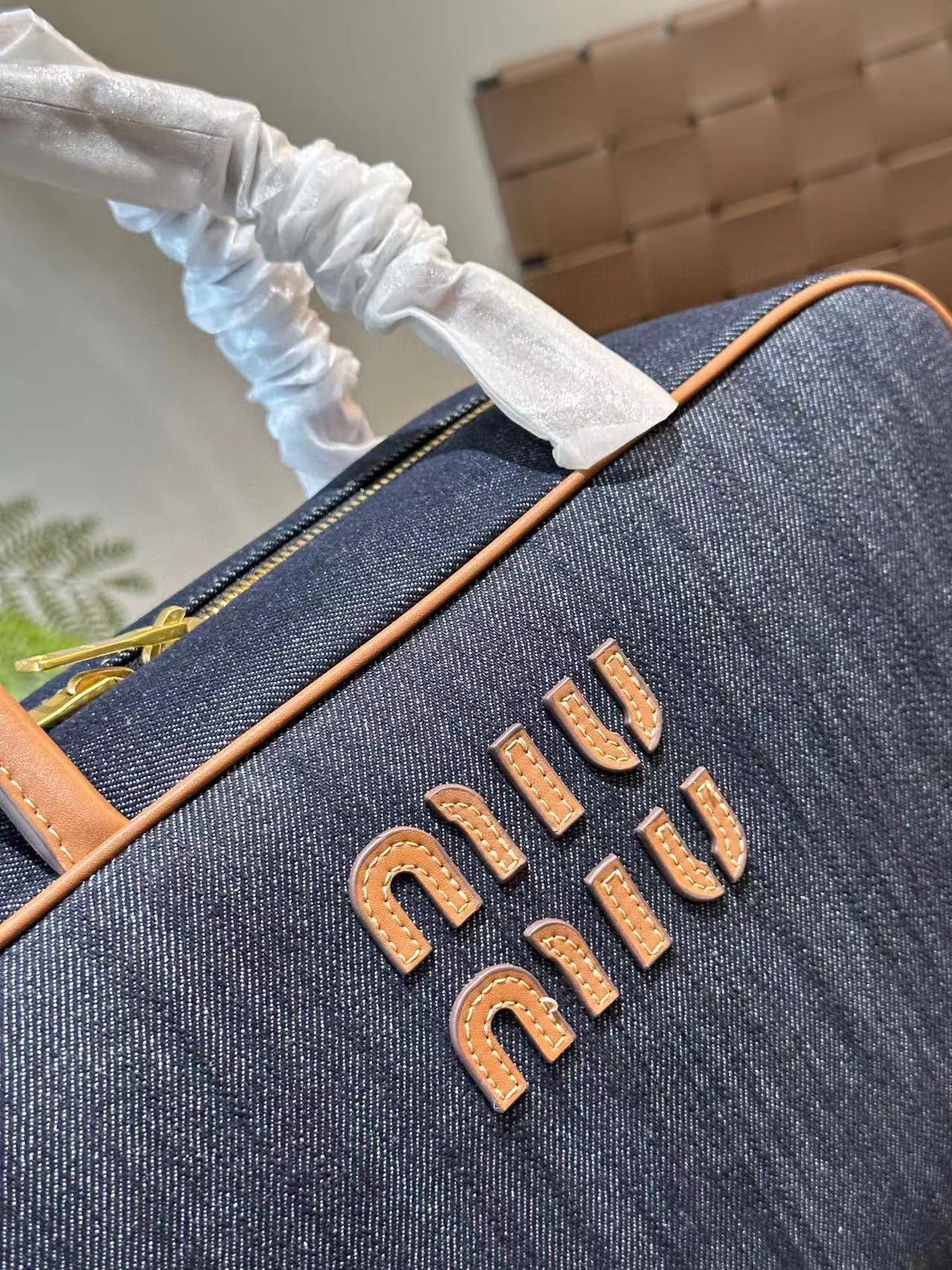 M1UM1U  デニムハンドバッグ 【50％割引+送料無料】