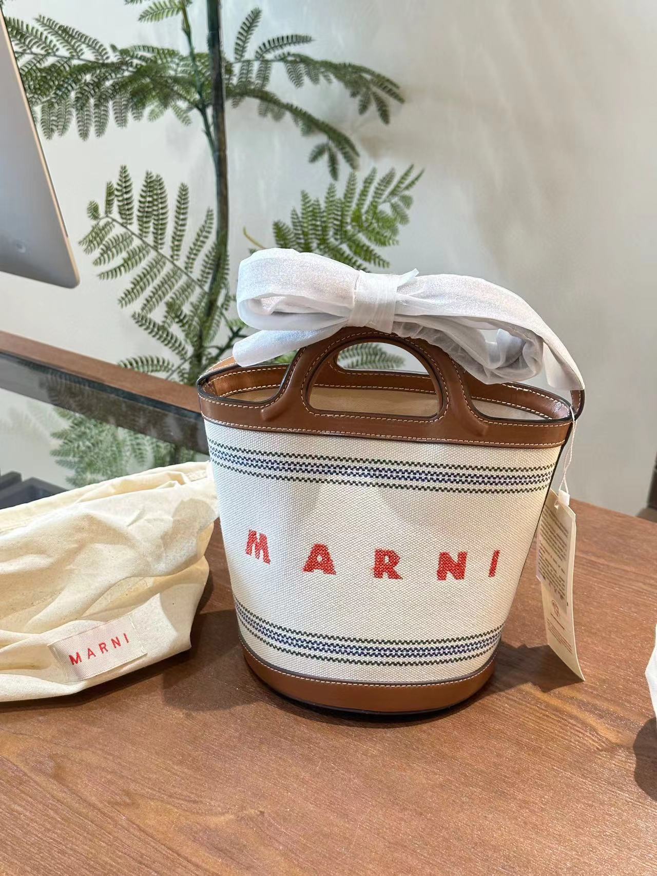 Marni バケツバッグ【50％割引+送料無料】