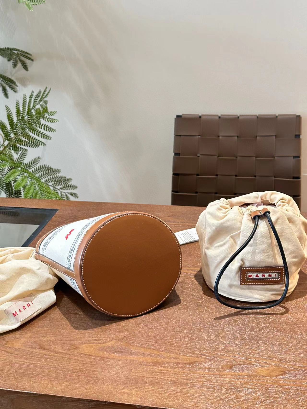 Marni バケツバッグ【50％割引+送料無料】