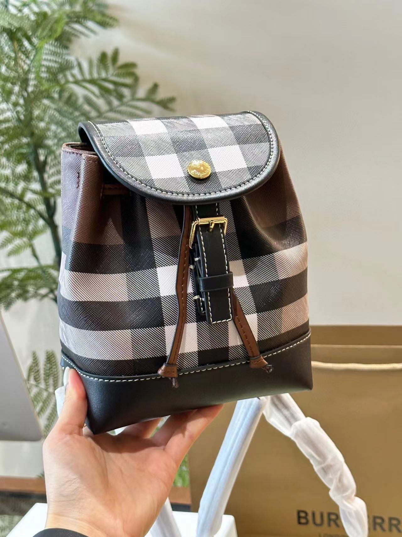 burberry ショルダーバッグ【50％割引+送料無料】