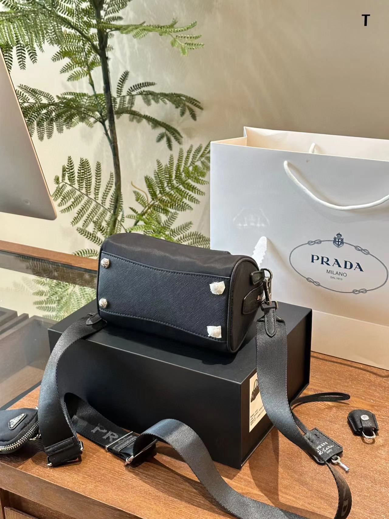 PR4DA 3イン1ハンドバッグ 【50％割引+送料無料】
