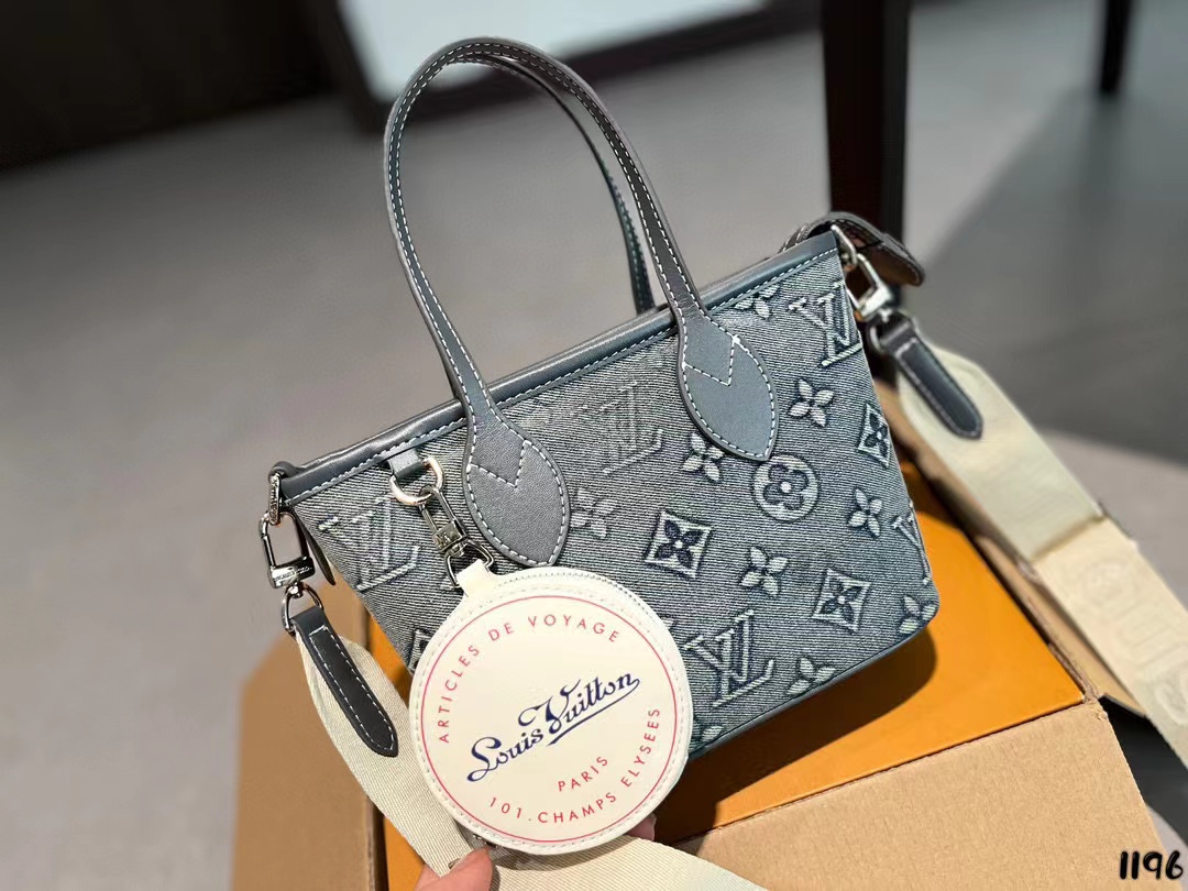 LV エンブロイダリー デニム ハンドバッグ【50％割引+送料無料】