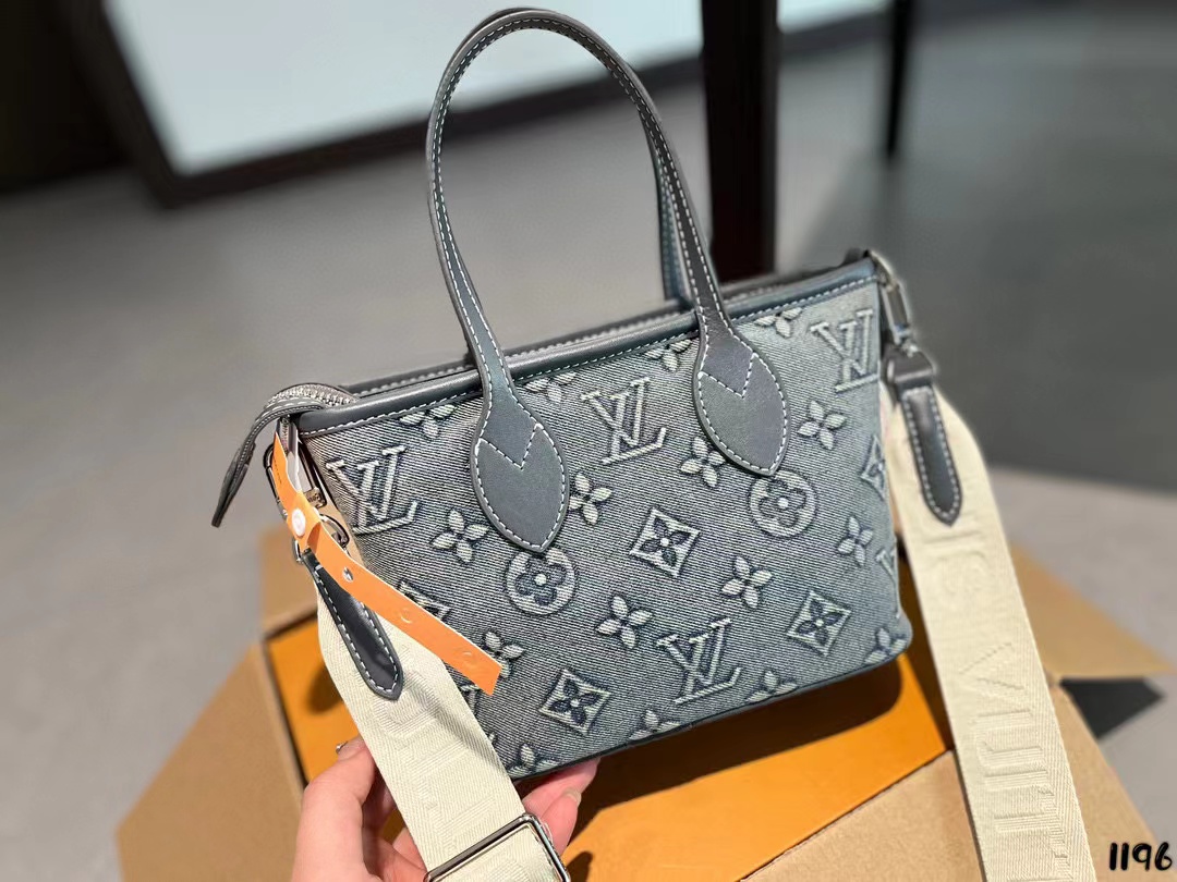 LV エンブロイダリー デニム ハンドバッグ【50％割引+送料無料】