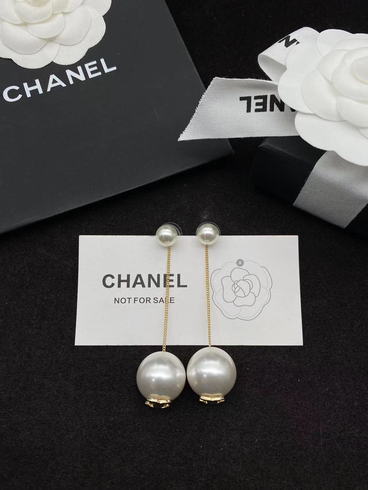 CHANE1 パールスタッドピアス【 50％割引+送料無料】