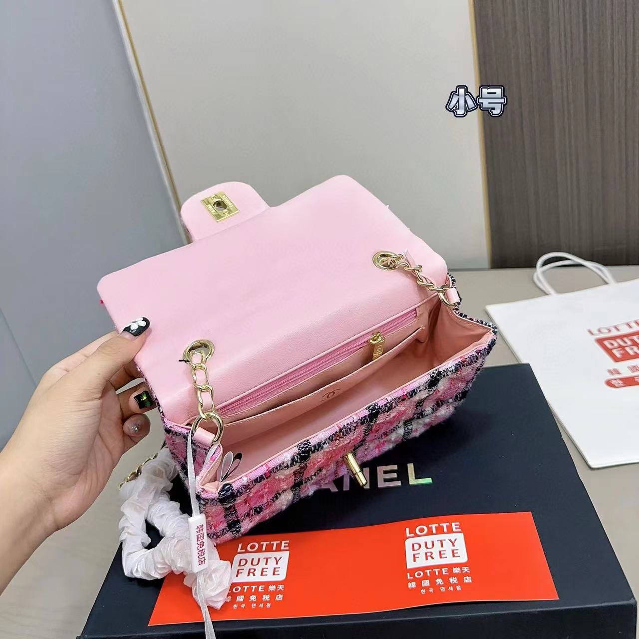 CHANE1 CF チェーンショルダー クロスボディバッグ K【50％割引+送料無料】