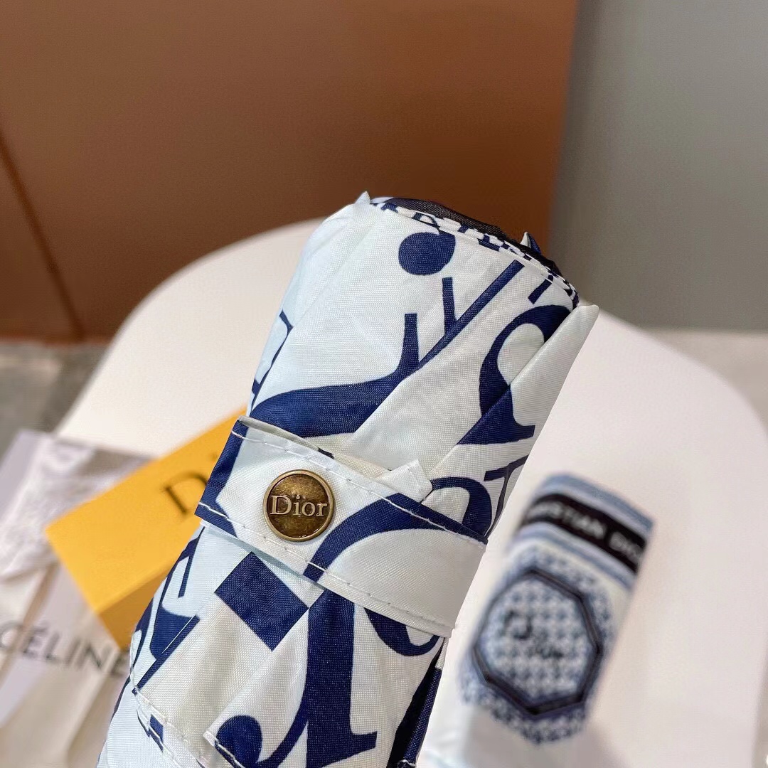 DI0R 老眼日焼け防止折りたたみ傘【50%割引+送料無料】