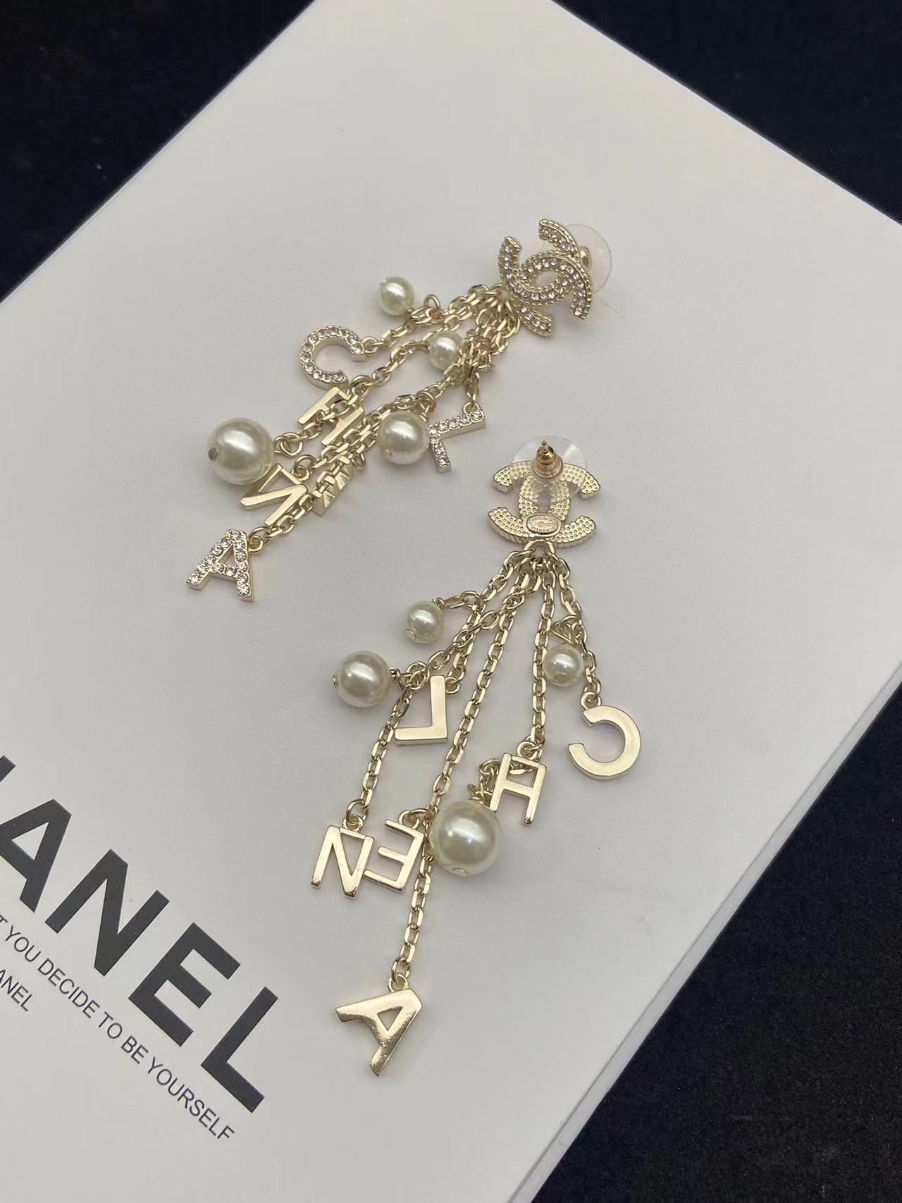 CHANE1 タッセルパールイヤリング【50%割引+送料無料】