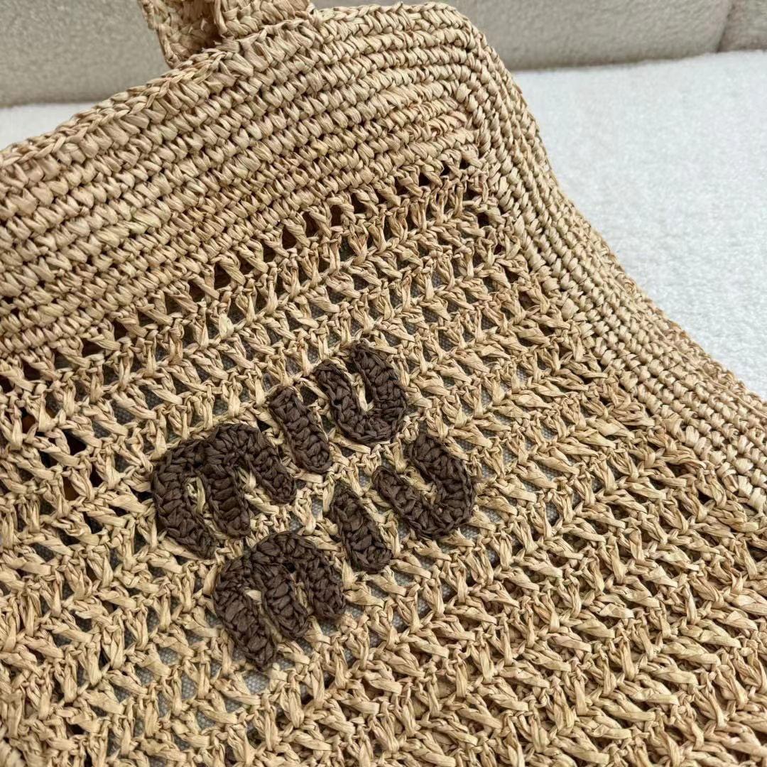 M1UM1U中抜き文字ストローバッグ【50％割引+送料無料】