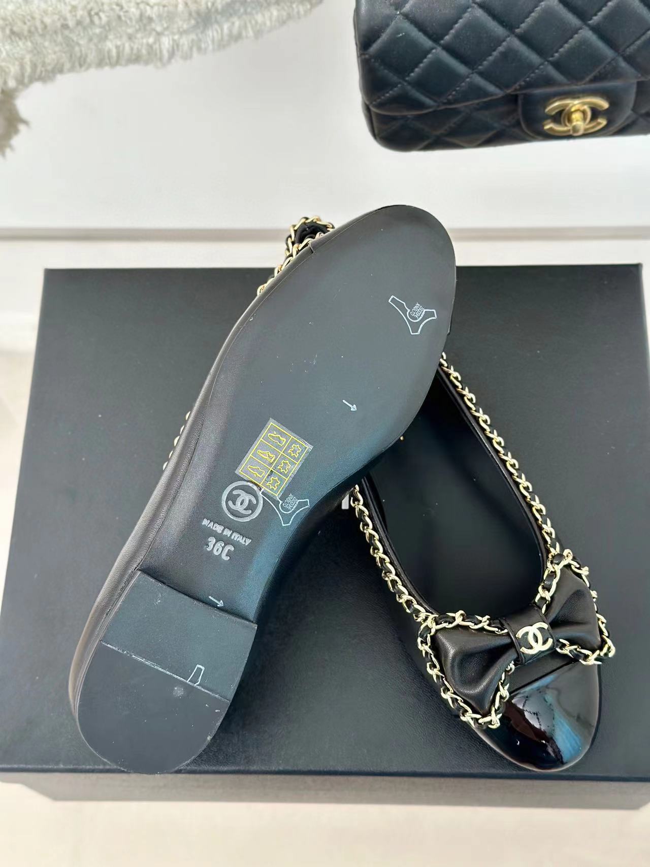 CHANE1 高品質ボウチェーンフラットシューズ【50％割引+送料無料】