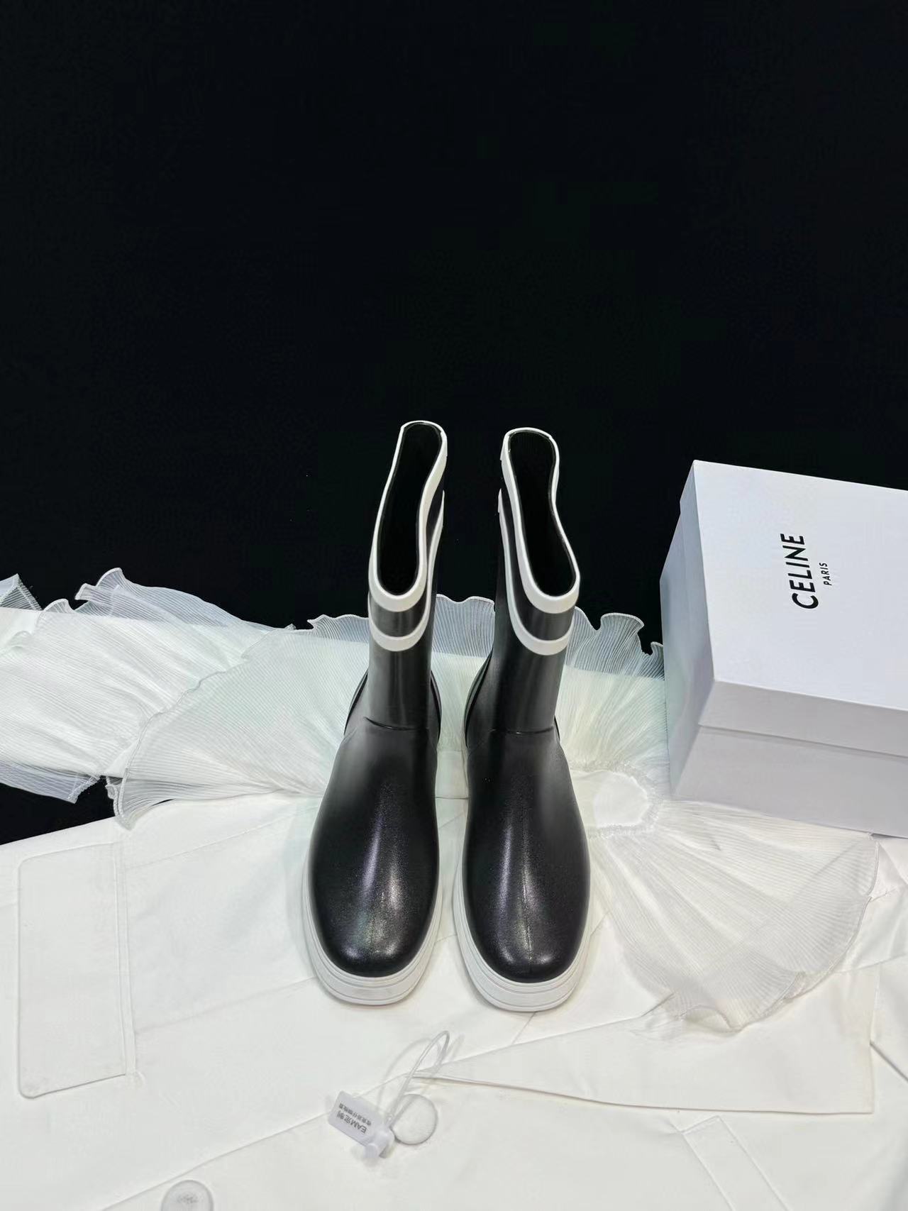 CEL1NE 高品質シンプルレインブーツ【50％割引+送料無料】