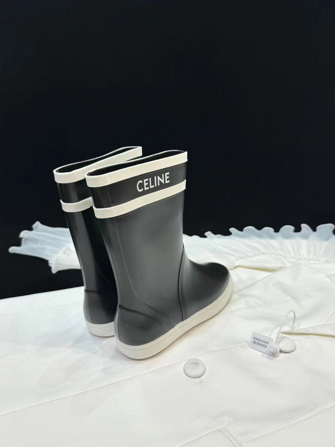 CEL1NE 高品質シンプルレインブーツ【50％割引+送料無料】
