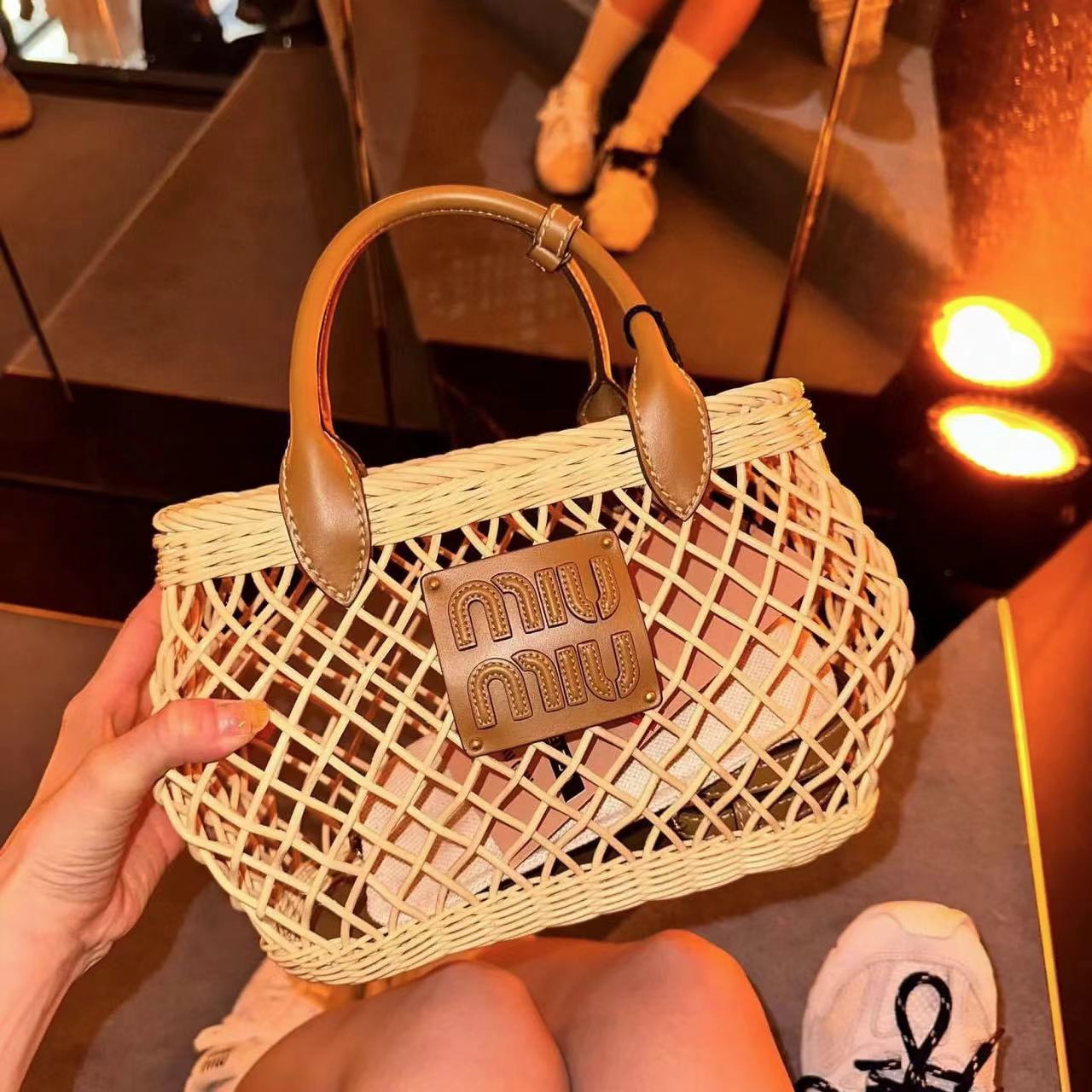 M1UM1U 織物中空ハンドバッグ【50％割引+送料無料】