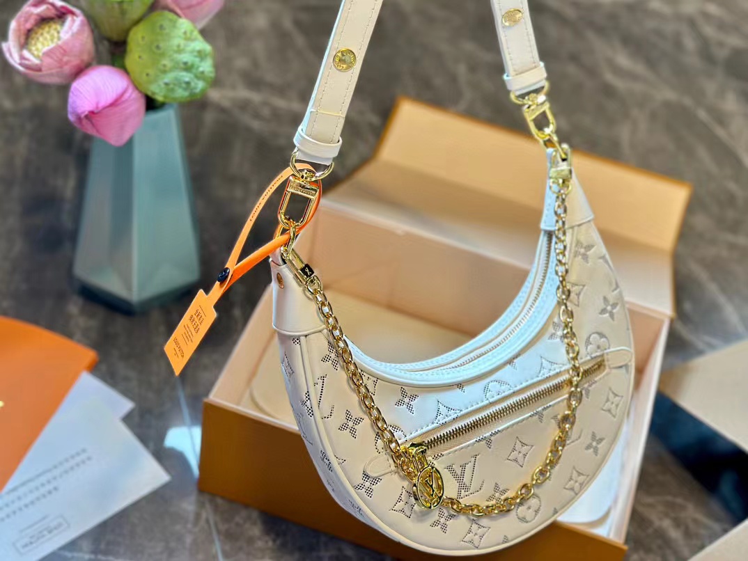 LV vintage チェーン脇の下バッグ【50％割引+送料無料】