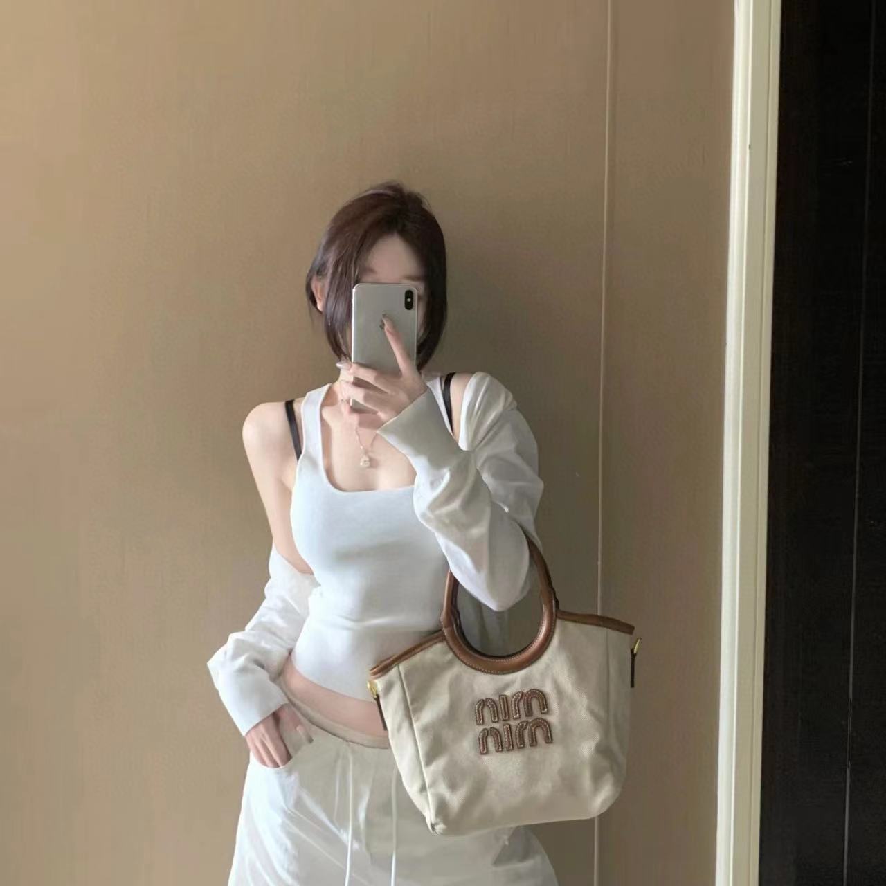 M1UM1U キャンバストートバッグ【50％割引+送料無料】