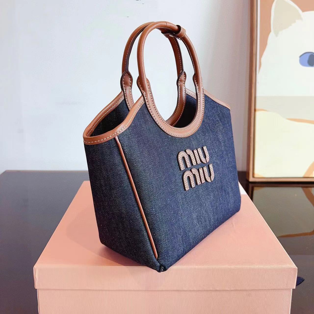 M1UM1U キャンバストートバッグ【50％割引+送料無料】