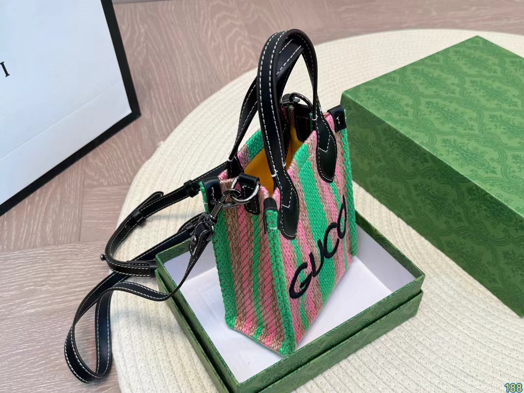 GUCC1 mini刺繍入りハンドバッグ【50％割引+送料無料】