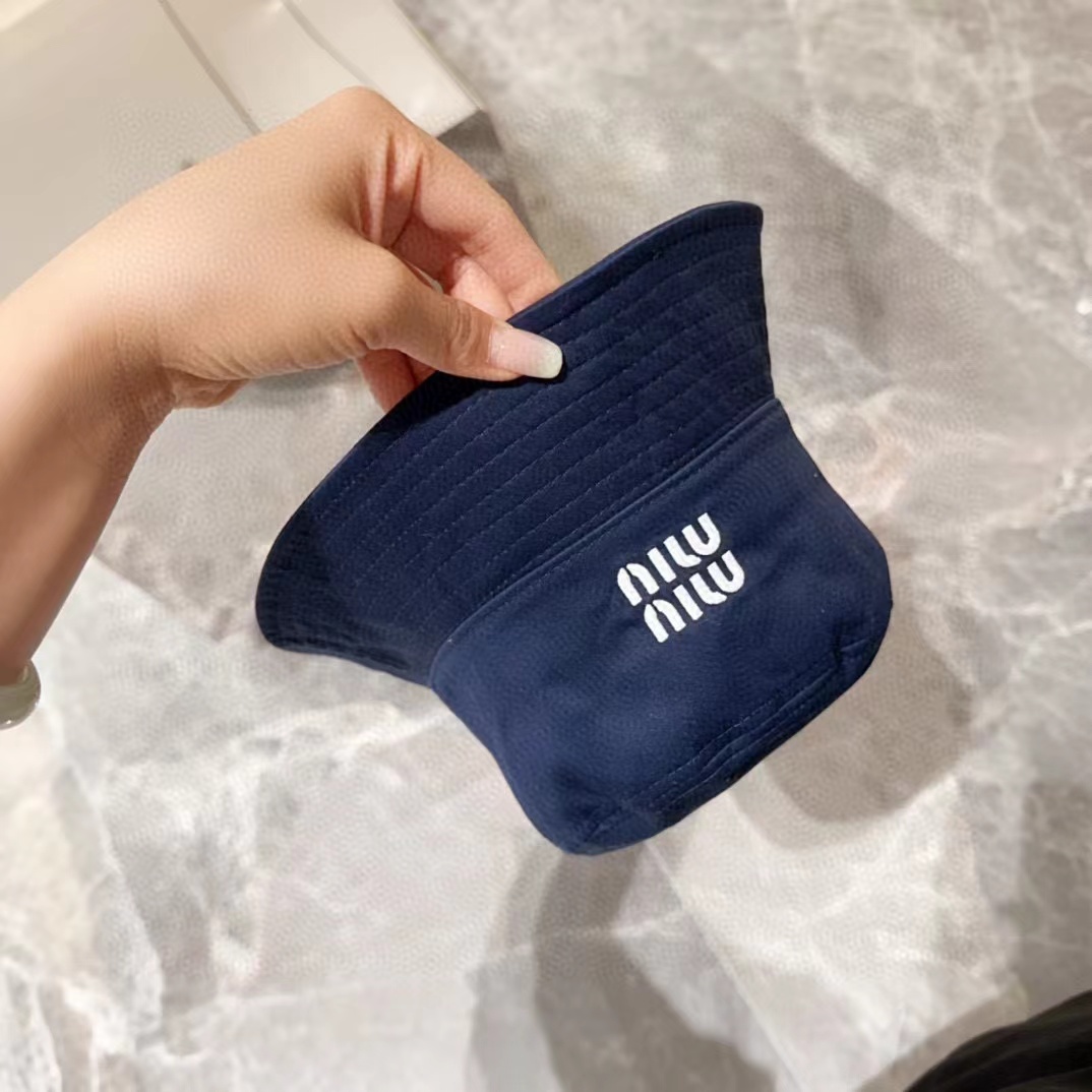 M1UM1U シンプルレターバケットハット【50%割引+送料無料】