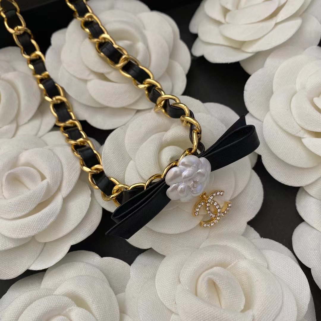 CHANE1 ダブルC カメリア ネックレス【50%割引+送料無料】