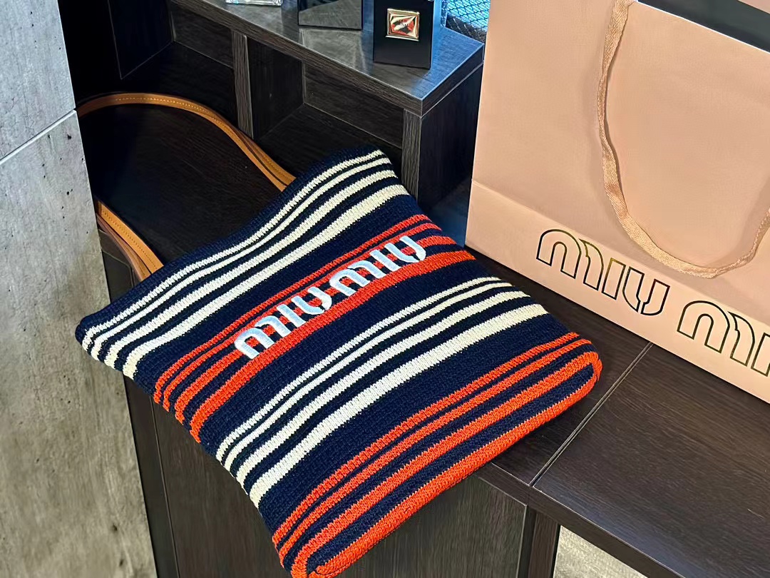 ·M1UM1U ビーチ ウーブン バッグ【50％割引+送料無料】